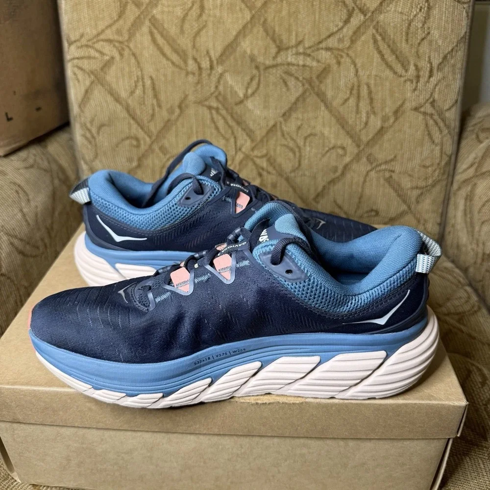Hoka One One excellent pre
